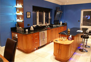 Traditional fitted kitchens